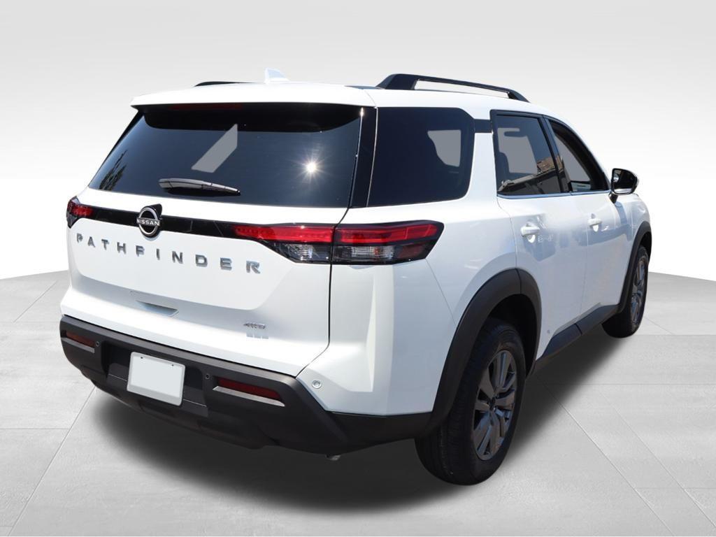 new 2025 Nissan Pathfinder car, priced at $35,812