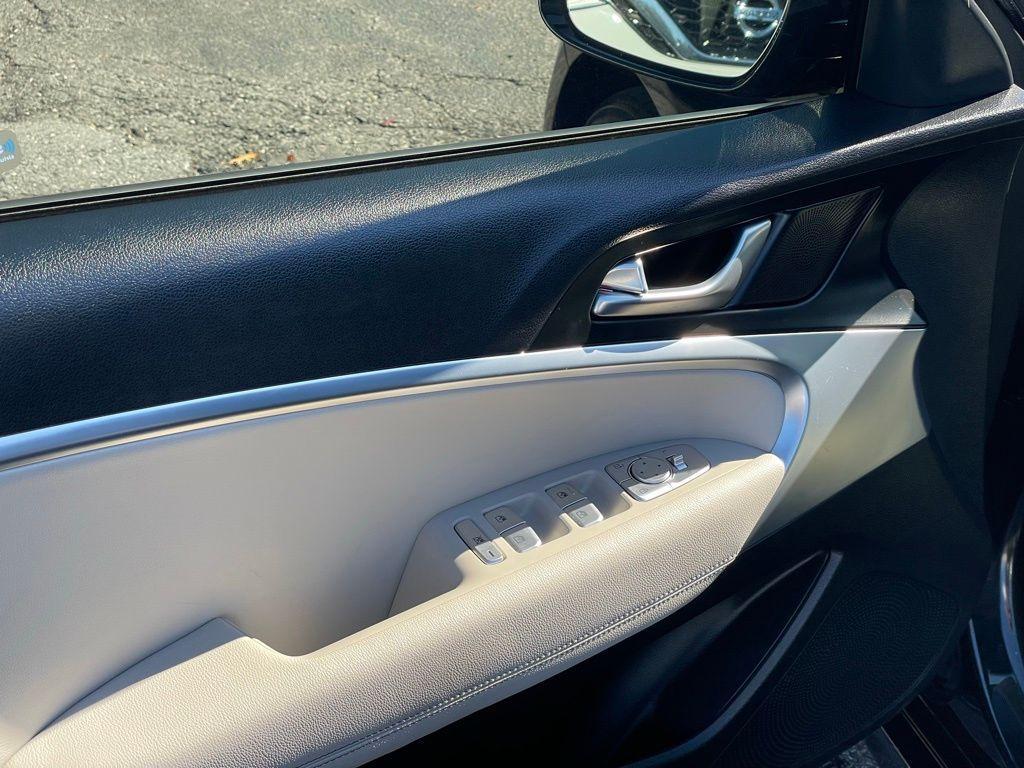 used 2023 Genesis G70 car, priced at $27,000