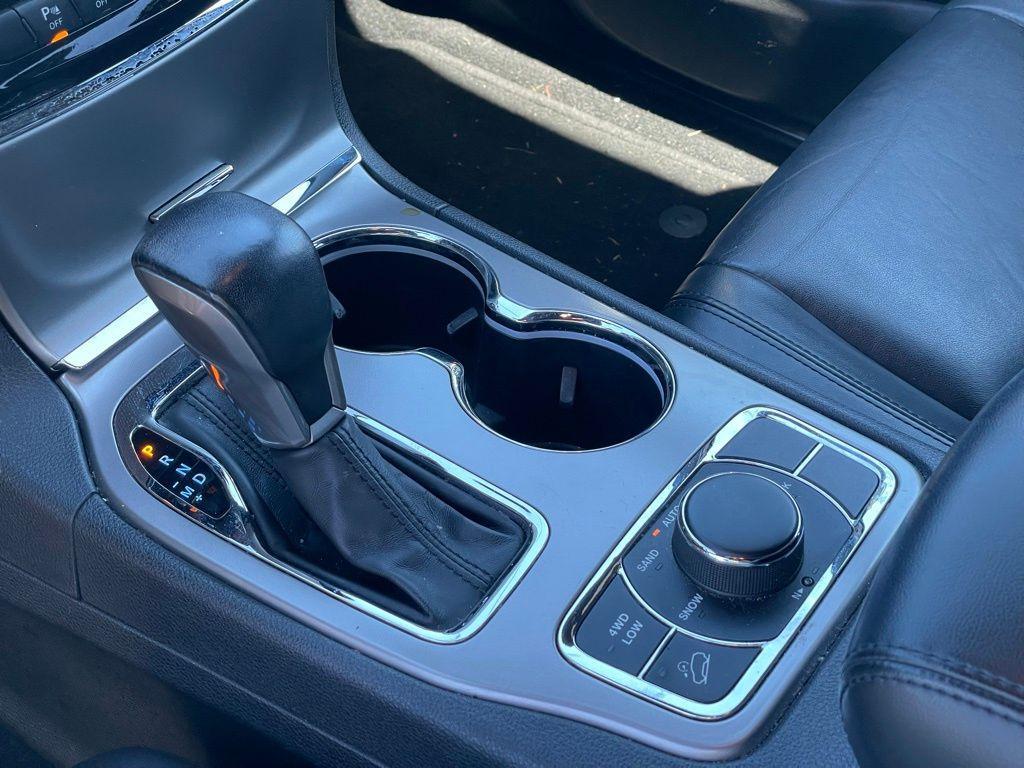 used 2021 Jeep Grand Cherokee car, priced at $26,420