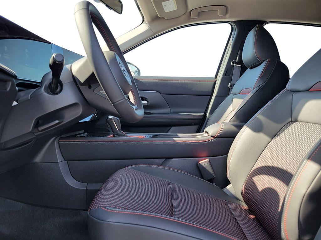 new 2025 Nissan Kicks car, priced at $28,700