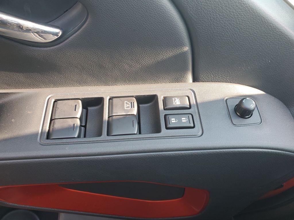 new 2025 Nissan Frontier car, priced at $45,785