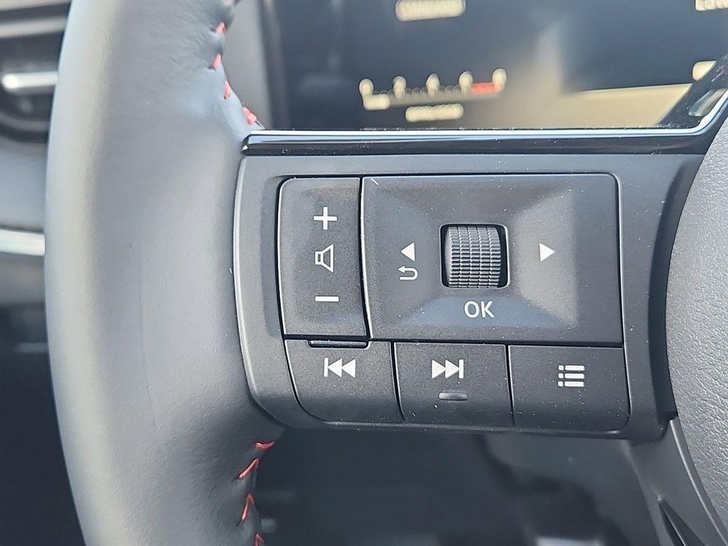 new 2025 Nissan Kicks car, priced at $30,851