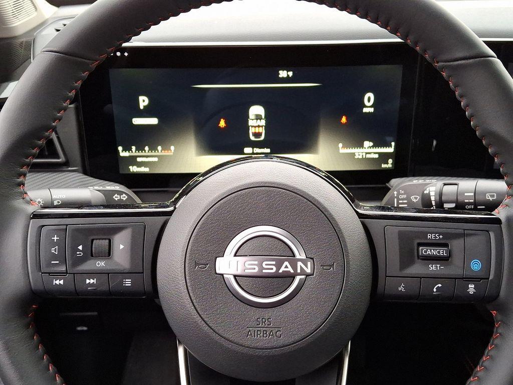 new 2025 Nissan Kicks car, priced at $30,851
