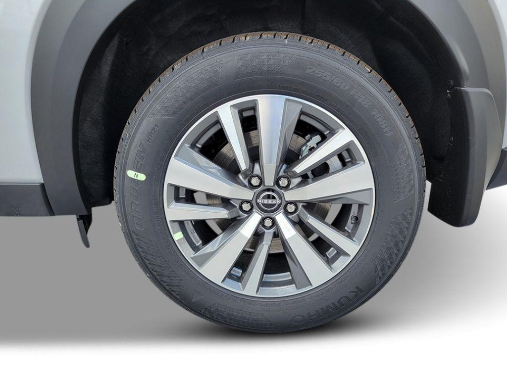 new 2025 Nissan Pathfinder car, priced at $43,800
