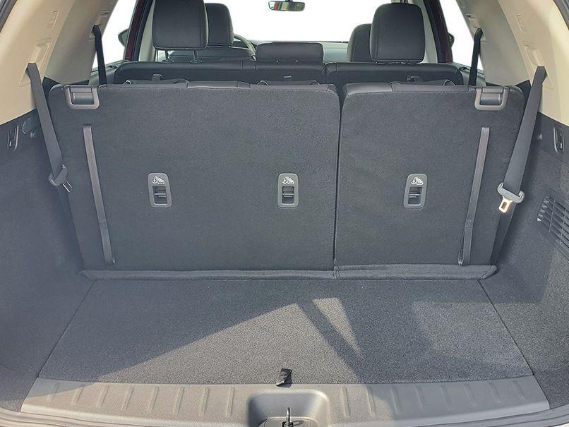 new 2025 Nissan Pathfinder car, priced at $40,692