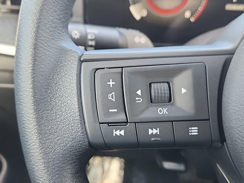 new 2025 Nissan Kicks car, priced at $28,273