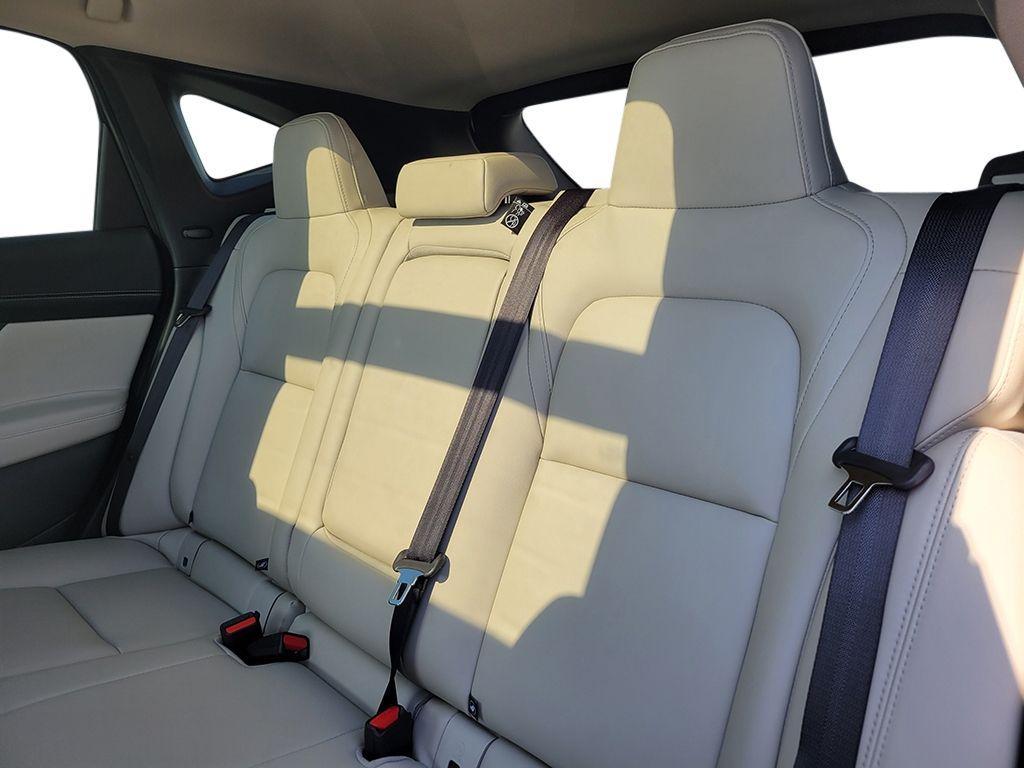 new 2025 Nissan Murano car, priced at $45,662