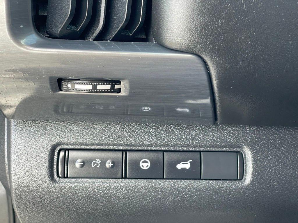 used 2022 Nissan Pathfinder car, priced at $33,500