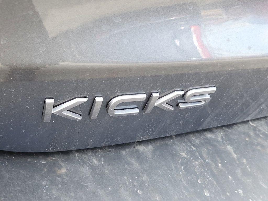 new 2025 Nissan Kicks car, priced at $25,002