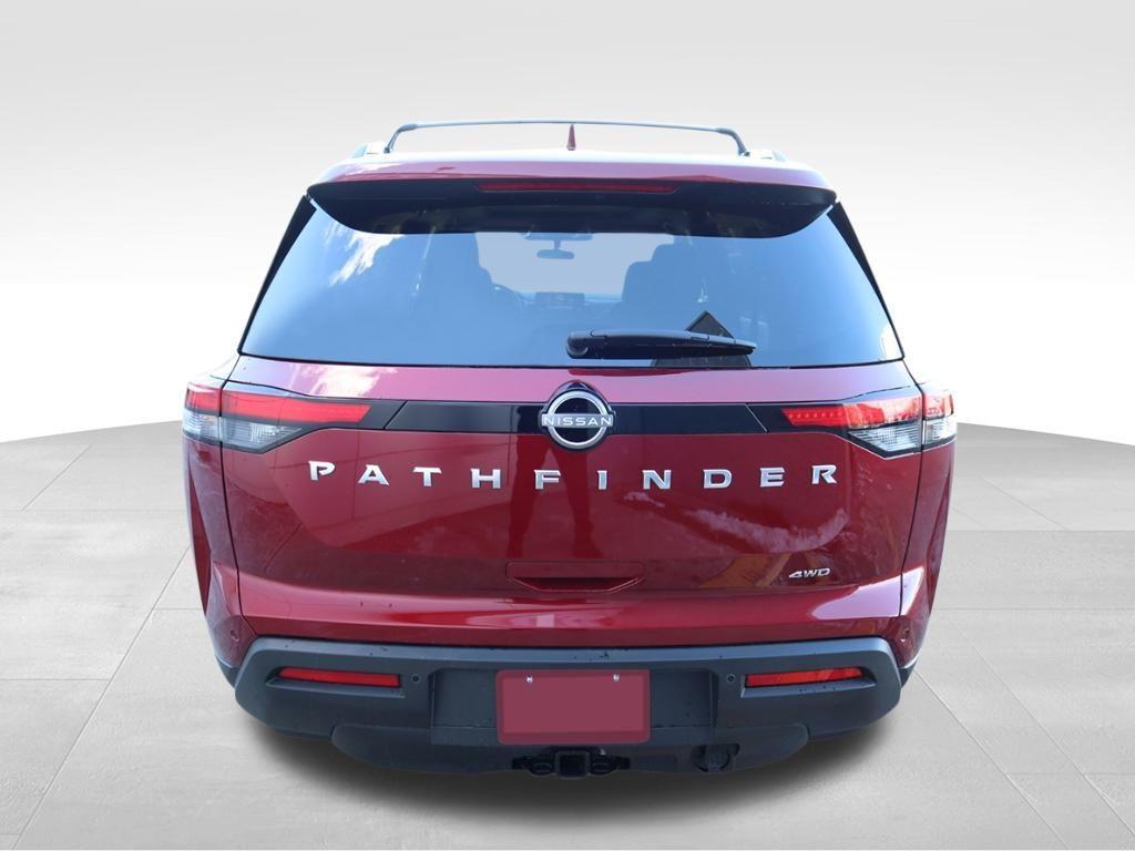 new 2025 Nissan Pathfinder car, priced at $40,359