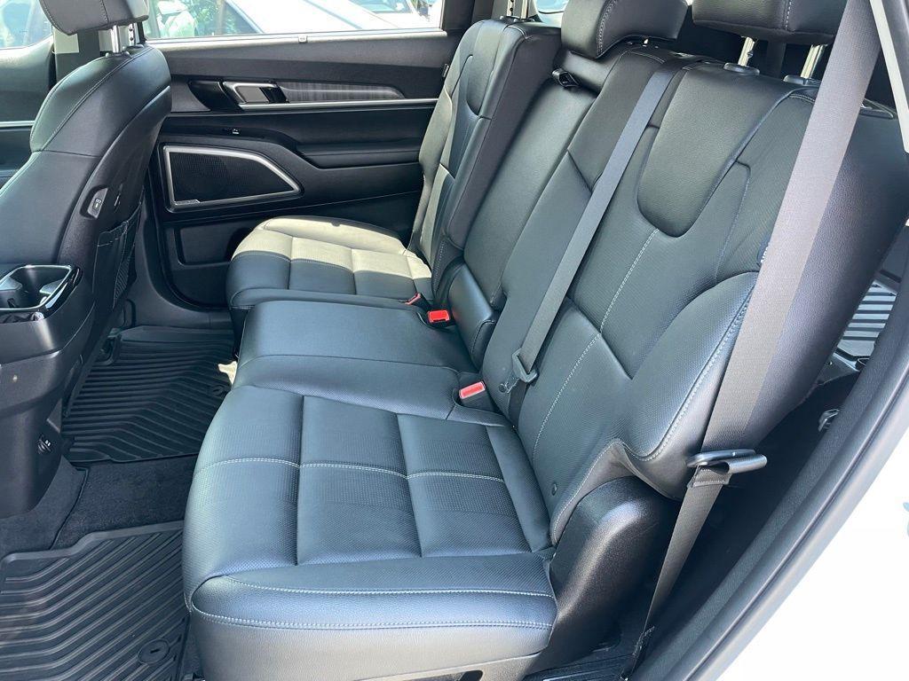 used 2023 Kia Telluride car, priced at $37,550