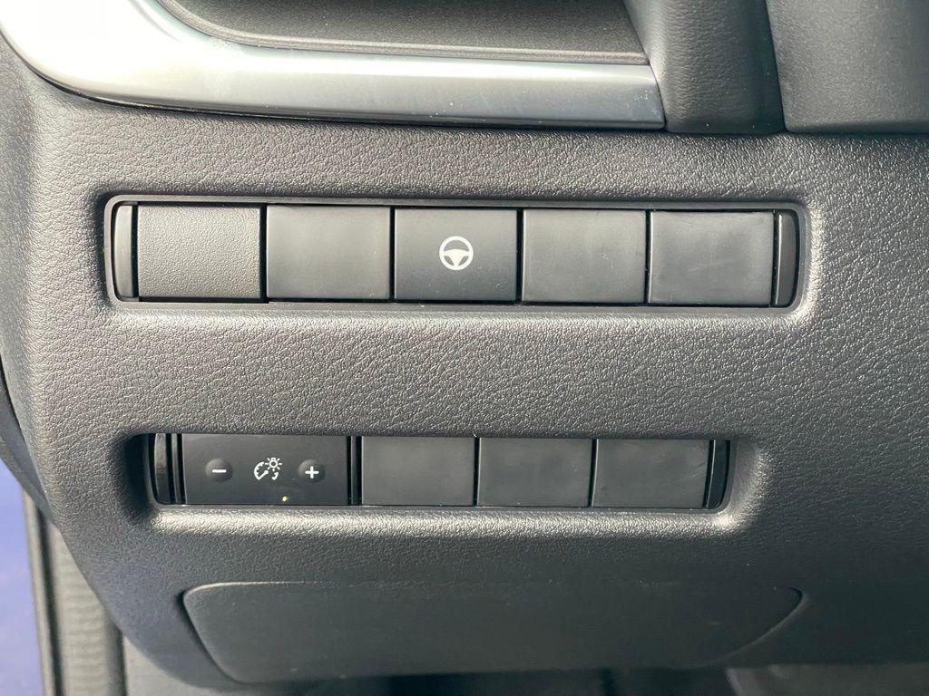 used 2023 Nissan Rogue car, priced at $25,117