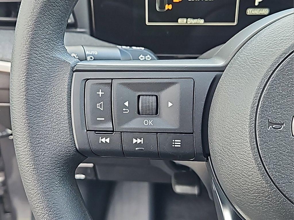 new 2025 Nissan Kicks car, priced at $27,435