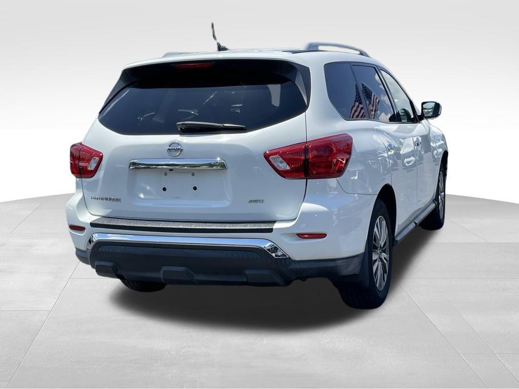 used 2018 Nissan Pathfinder car, priced at $16,647