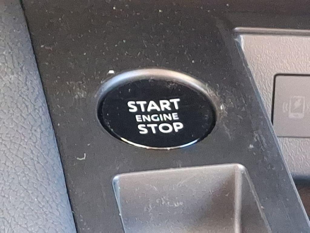 new 2025 Nissan Kicks car, priced at $27,622