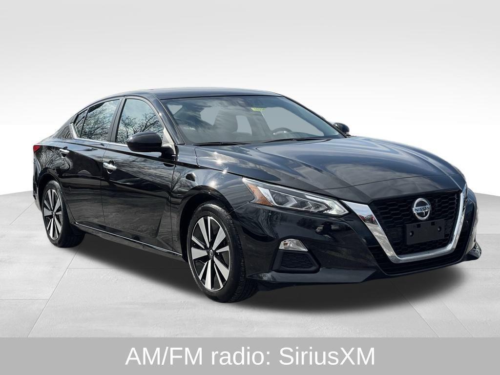 used 2022 Nissan Altima car, priced at $21,424