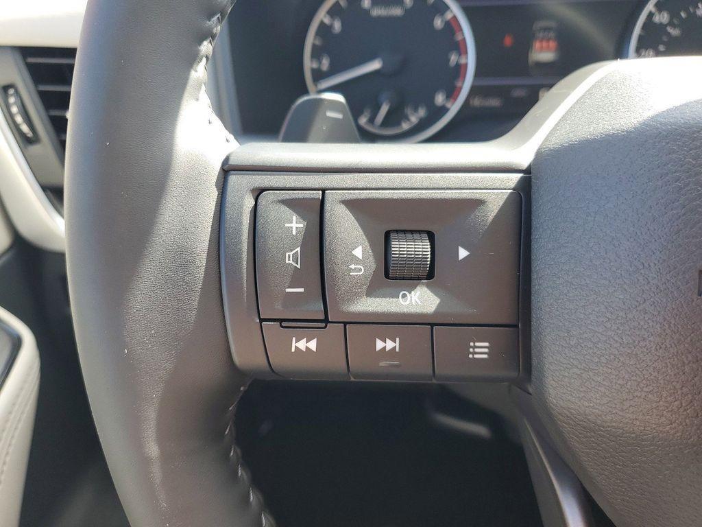new 2025 Nissan Rogue car, priced at $33,467