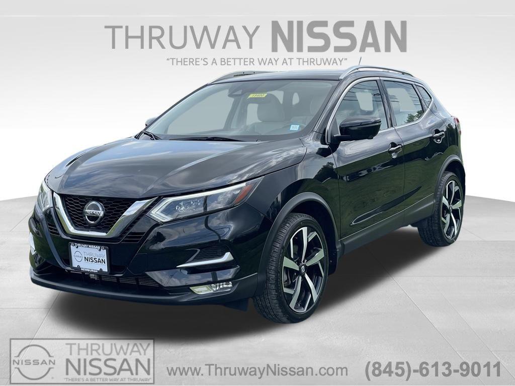 used 2022 Nissan Rogue Sport car, priced at $23,323