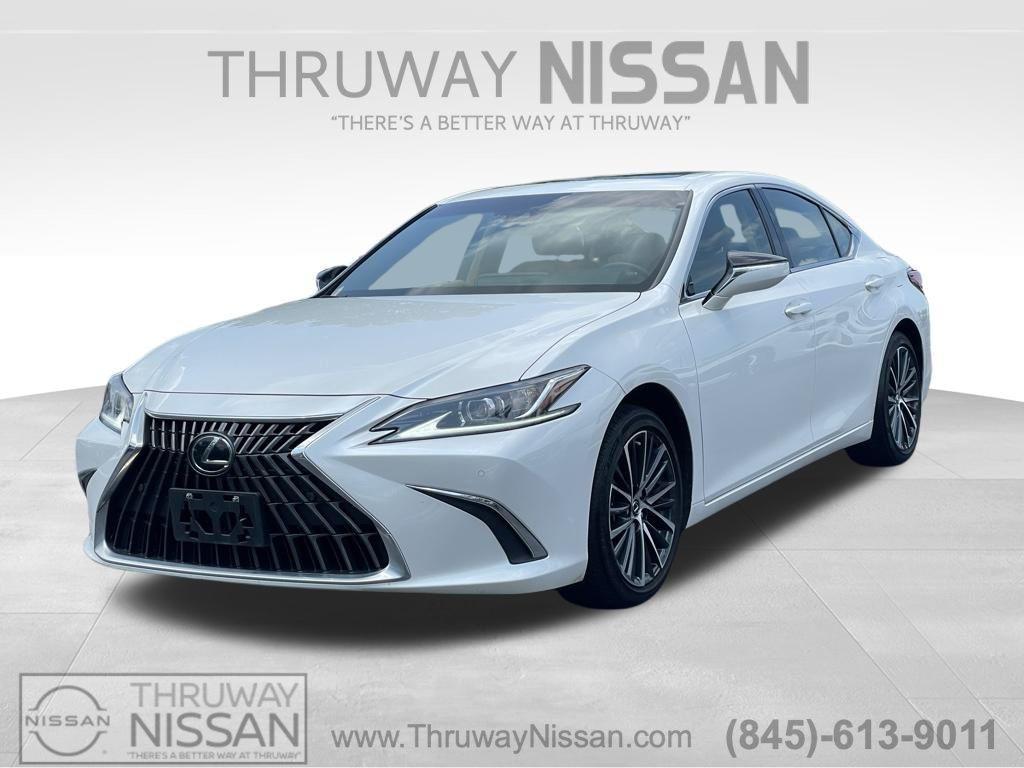 used 2024 Lexus ES 300h car, priced at $40,250