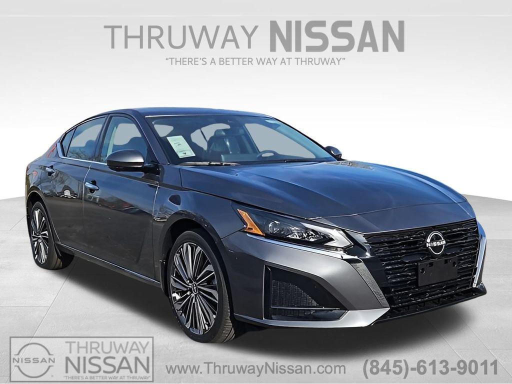 new 2025 Nissan Altima car, priced at $34,033