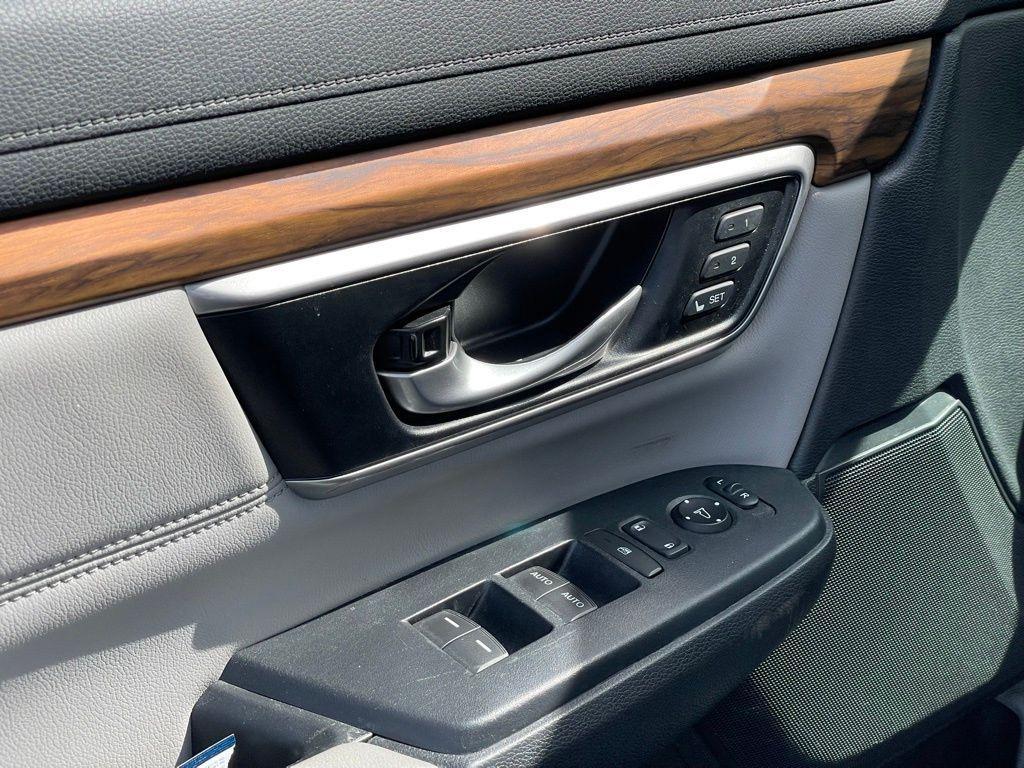 used 2018 Honda CR-V car, priced at $23,445