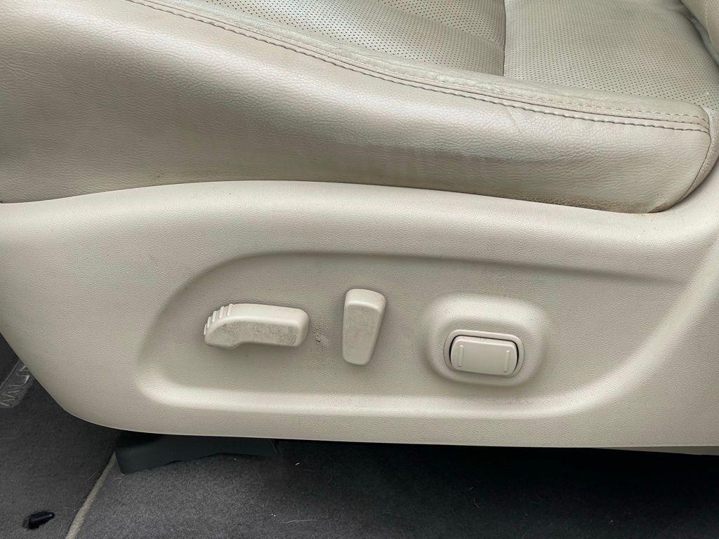 used 2016 Nissan Murano car, priced at $12,100