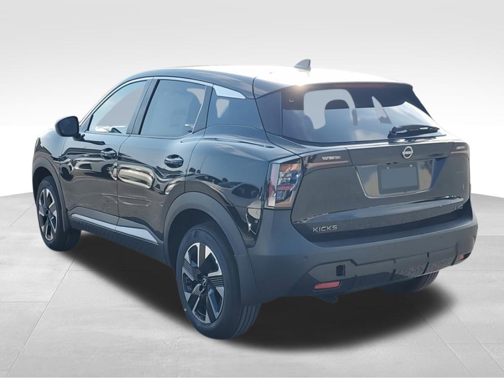 new 2025 Nissan Kicks car, priced at $26,579