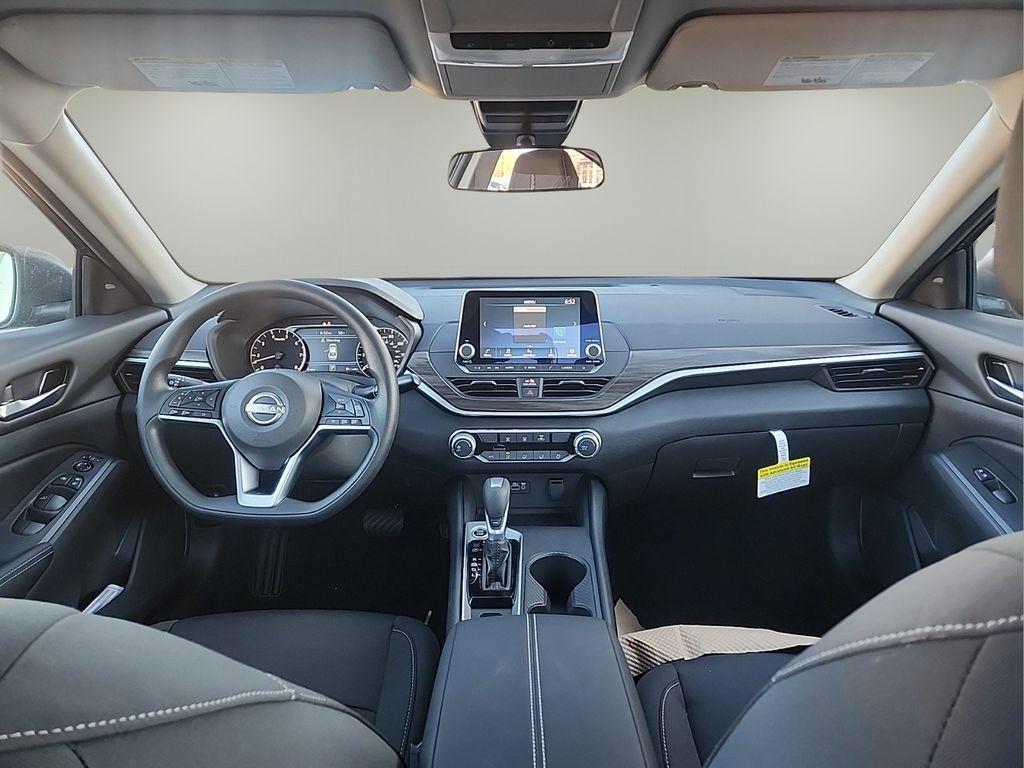 new 2025 Nissan Altima car, priced at $27,534