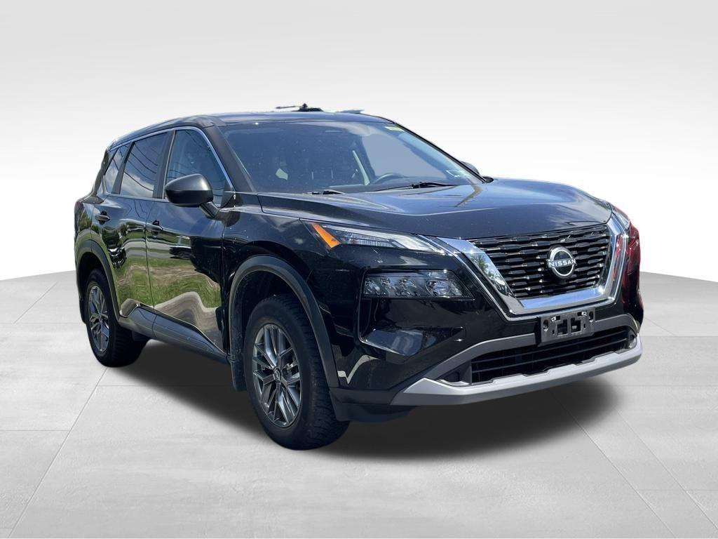 used 2022 Nissan Rogue car, priced at $22,150