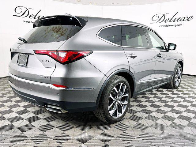 used 2022 Acura MDX car, priced at $38,974