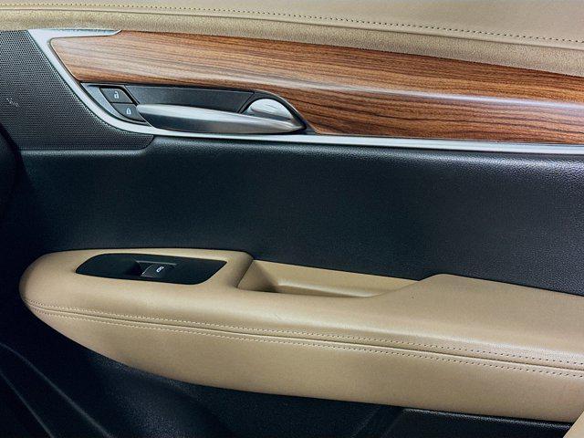 used 2018 Cadillac XT5 car, priced at $19,839