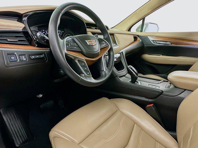 used 2018 Cadillac XT5 car, priced at $19,839