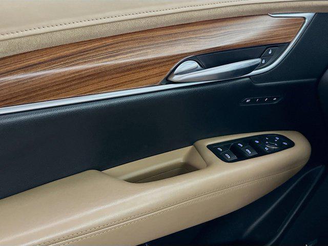 used 2018 Cadillac XT5 car, priced at $19,839