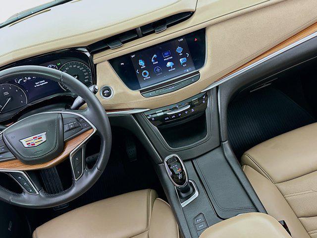 used 2018 Cadillac XT5 car, priced at $19,839