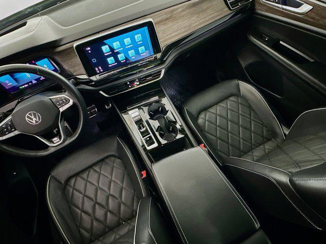 used 2024 Volkswagen Atlas car, priced at $35,839