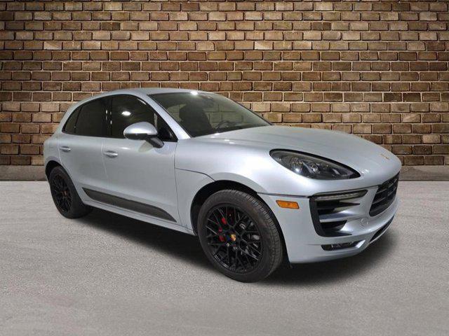 used 2018 Porsche Macan car