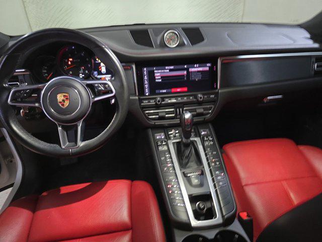 used 2021 Porsche Macan car