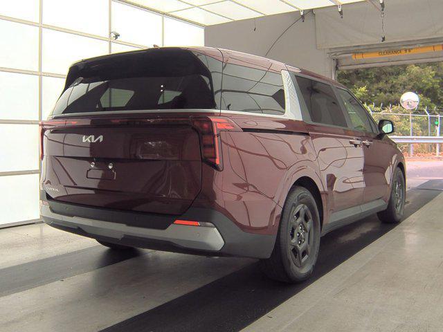 used 2025 Kia Carnival car