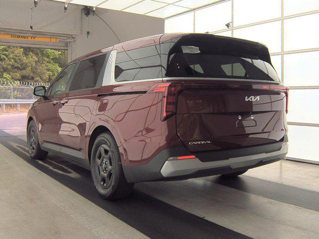 used 2025 Kia Carnival car
