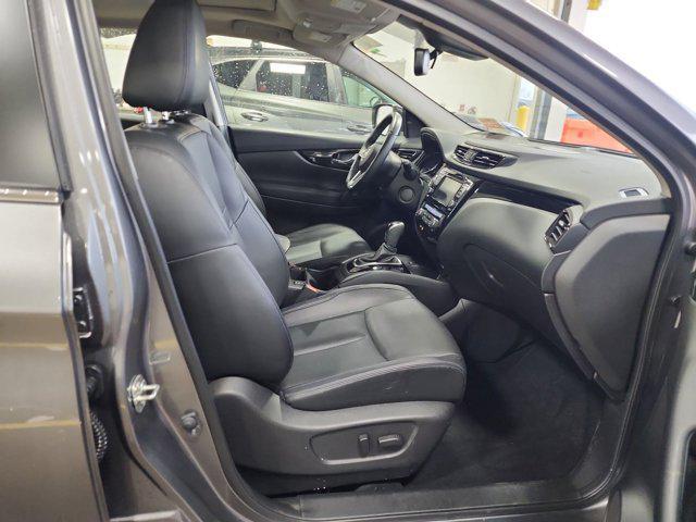 used 2022 Nissan Rogue Sport car