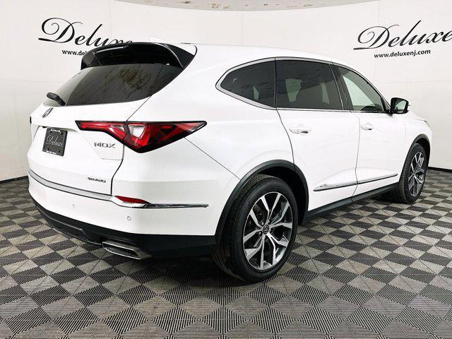 used 2022 Acura MDX car, priced at $35,438