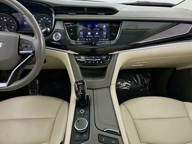 used 2021 Cadillac XT6 car, priced at $35,874