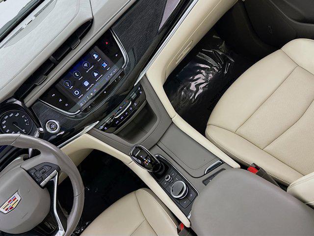 used 2021 Cadillac XT6 car, priced at $35,874