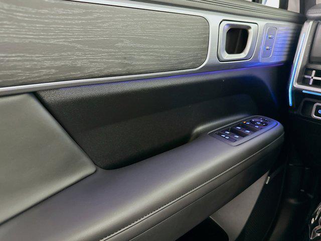 used 2024 Hyundai Santa Fe car, priced at $34,839