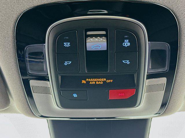 used 2022 Hyundai Santa Fe car, priced at $26,839
