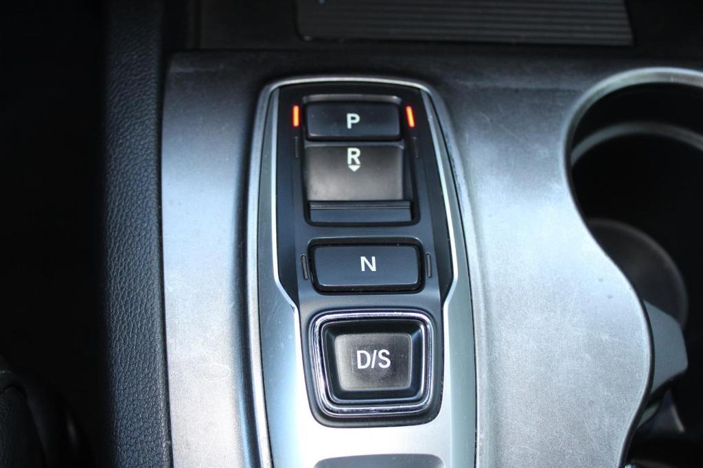 used 2021 Honda Pilot car, priced at $29,980