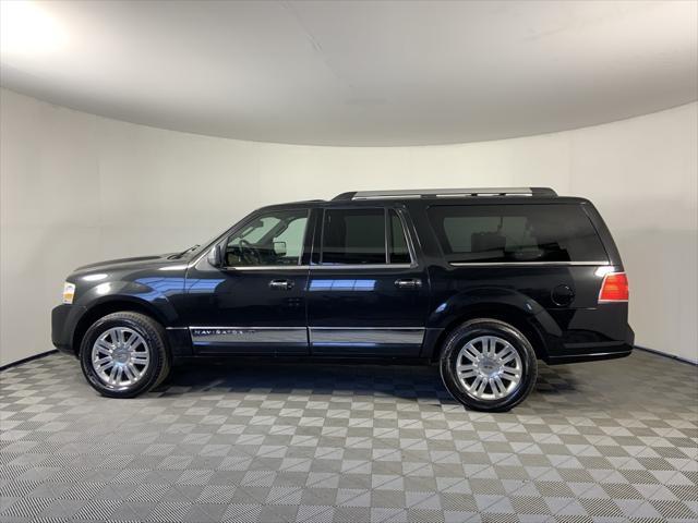 used 2013 Lincoln Navigator car, priced at $13,500