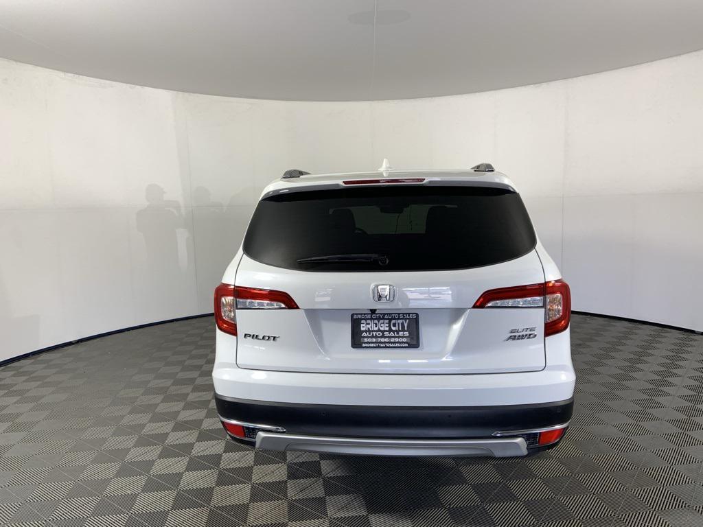 used 2022 Honda Pilot car, priced at $28,998