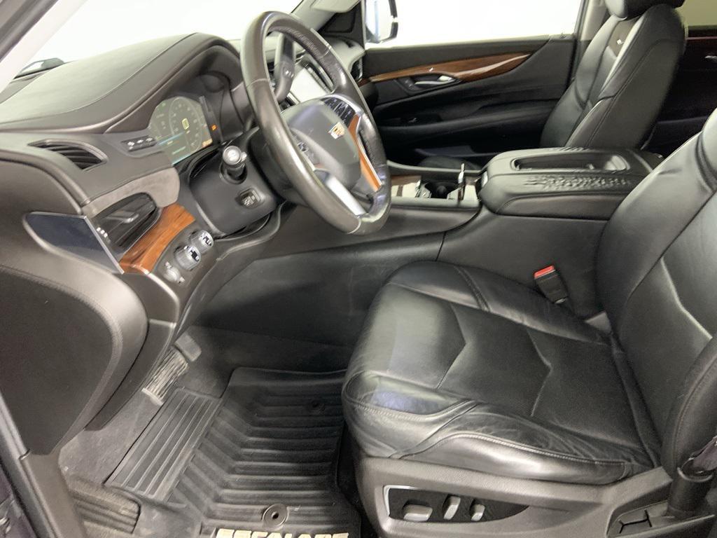 used 2015 Cadillac Escalade ESV car, priced at $22,998