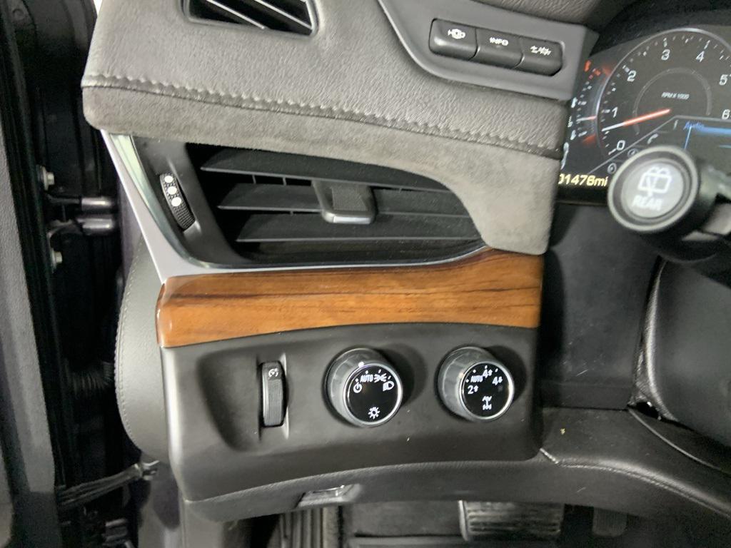 used 2015 Cadillac Escalade ESV car, priced at $22,998